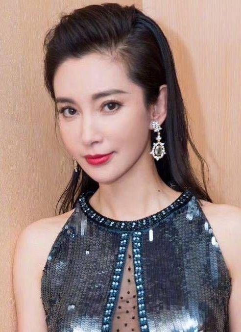 鲍蕾整容爆料视频大全最新,视频大全深度解析  第1张